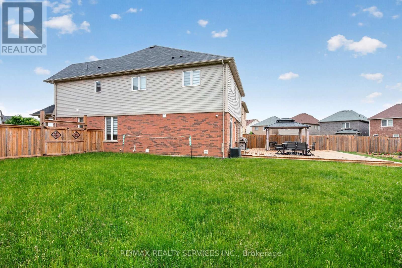 154 MUNRO CIRCLE - 20