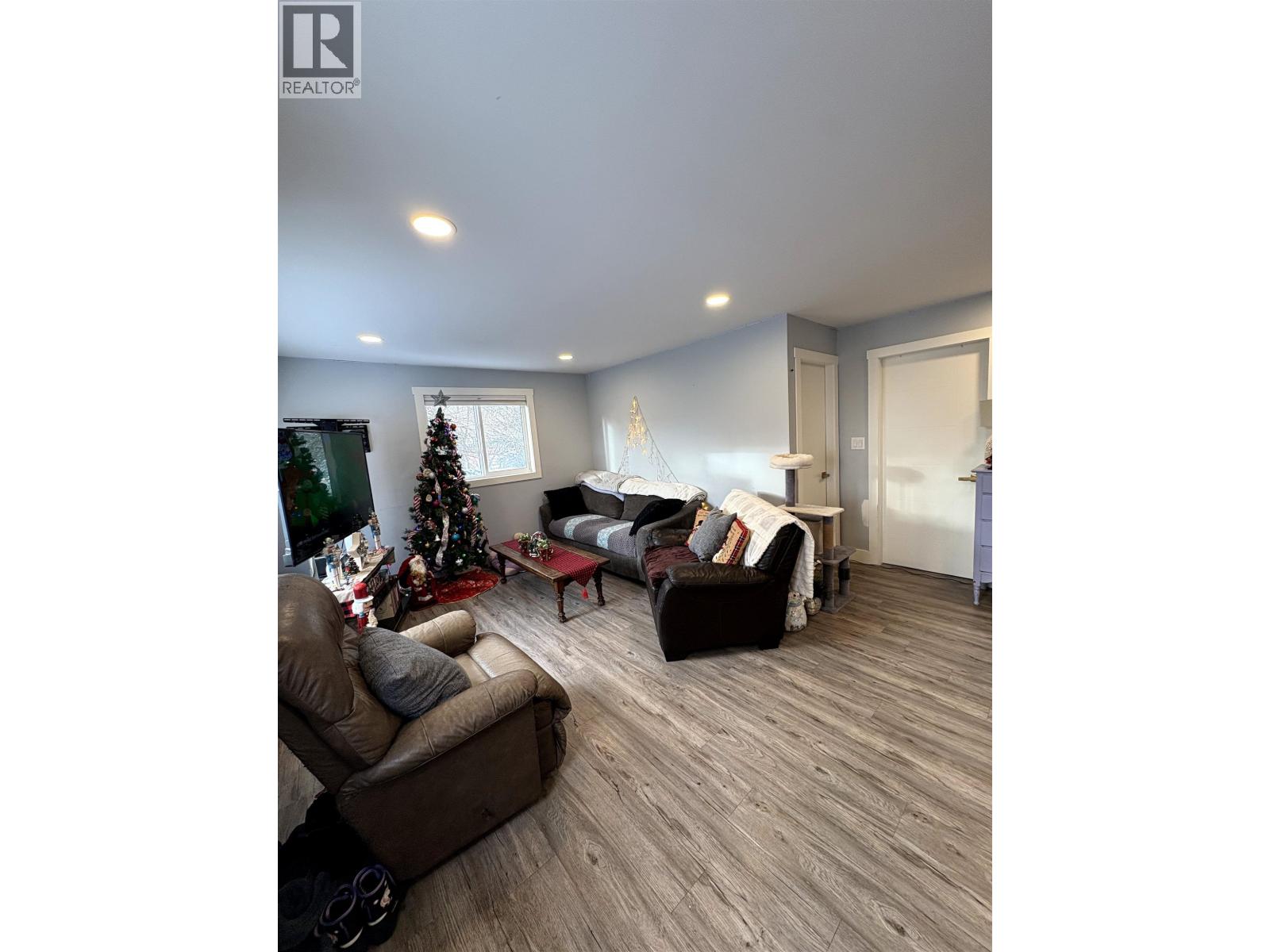 7802 GISCOME ROAD, Prince George