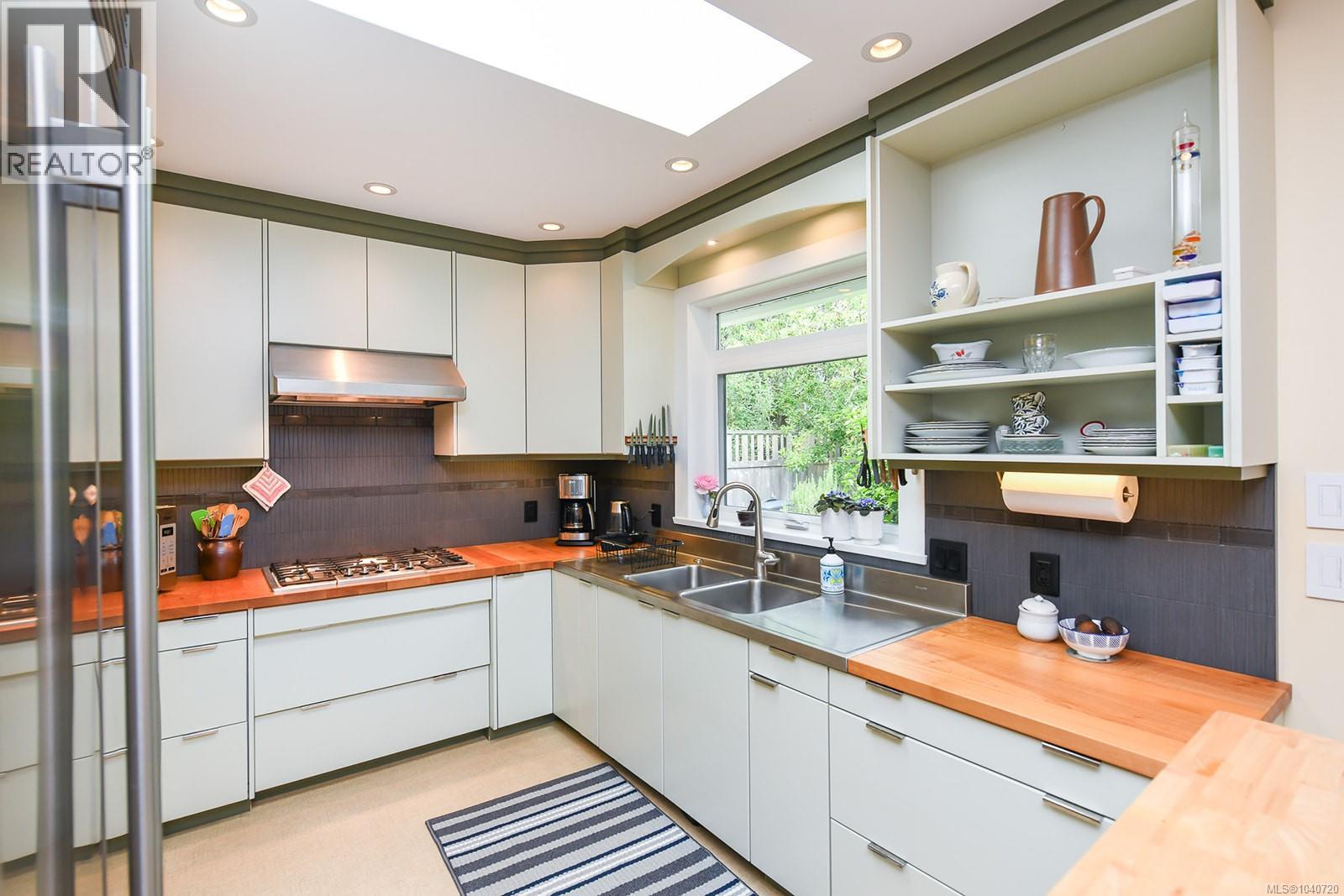 2136 Bolt Ave - 5