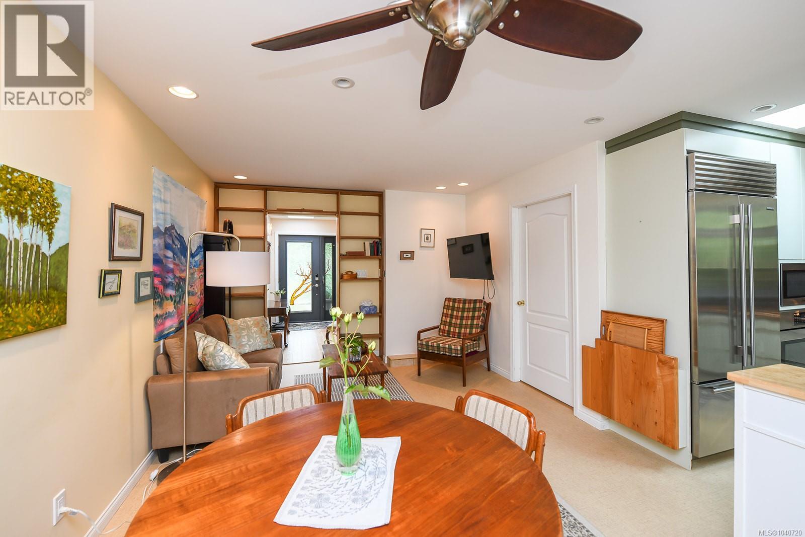 2136 Bolt Ave - 39