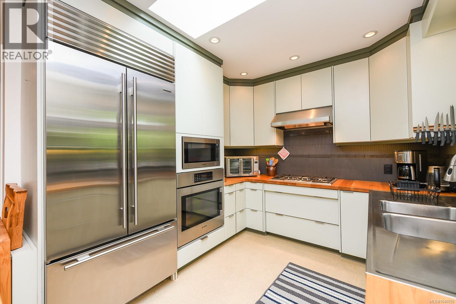 2136 Bolt Ave - 6