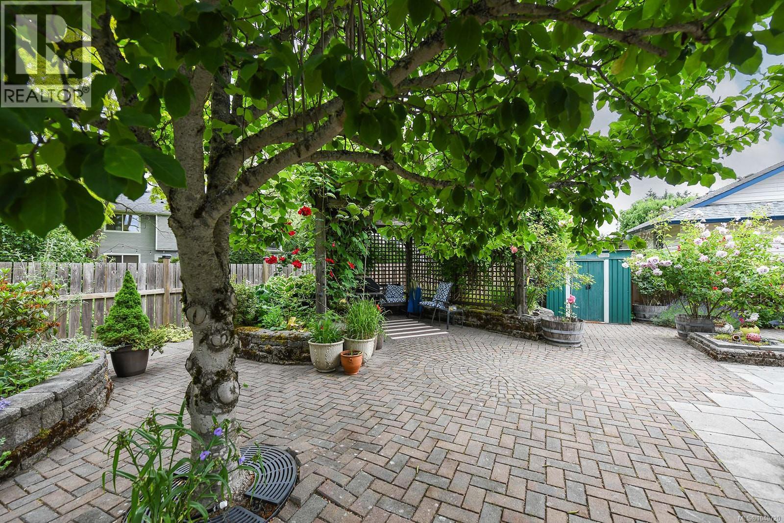 2136 Bolt Ave - 22