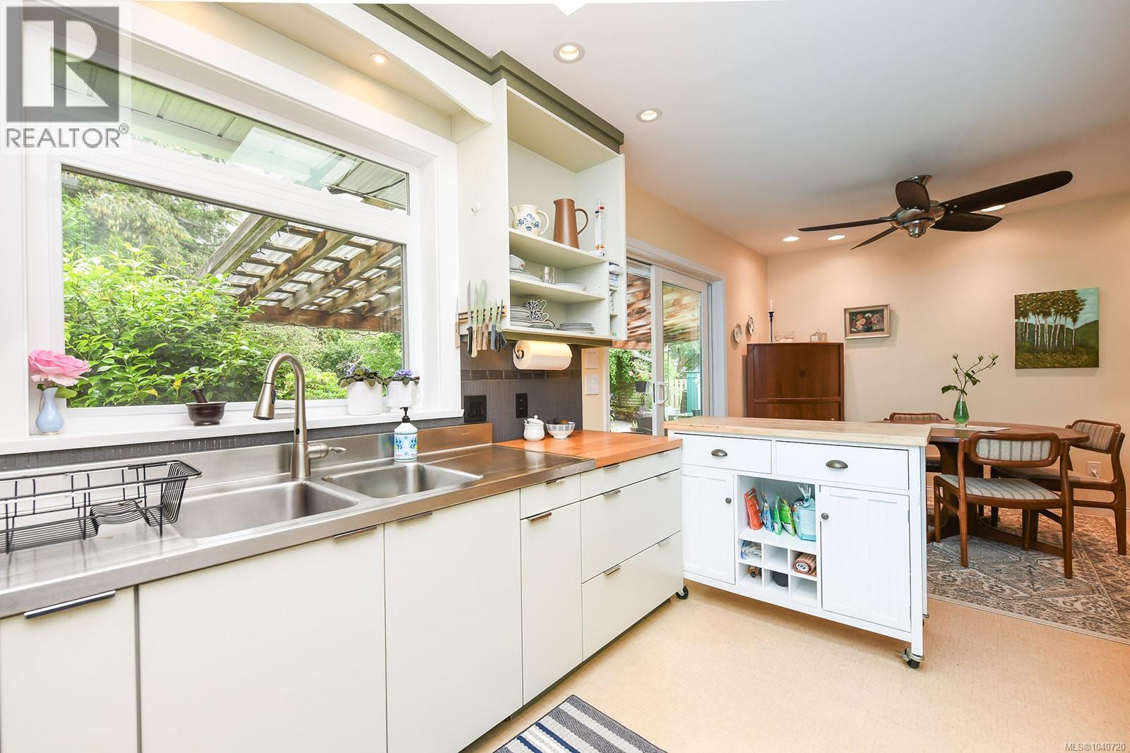 2136 Bolt Ave - 37
