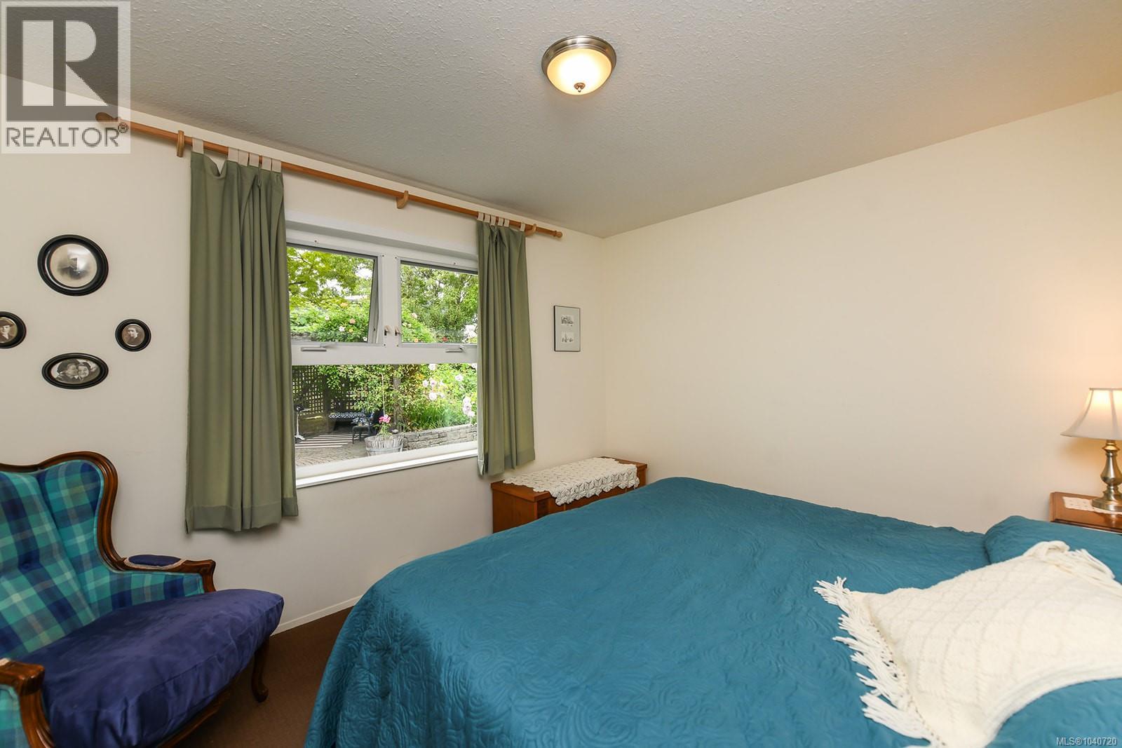 2136 Bolt Ave - 12