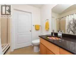 2136 Bolt Ave, Comox, BC V9M3L6 Photo 15