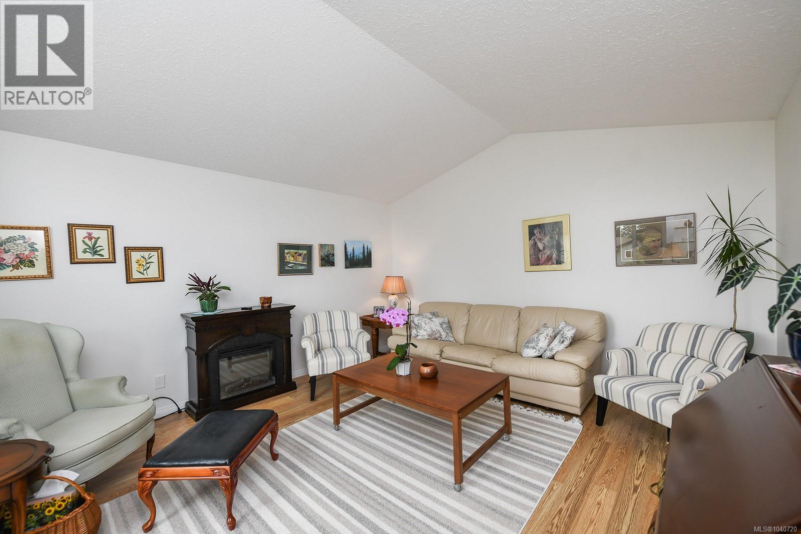 2136 Bolt Ave - 43