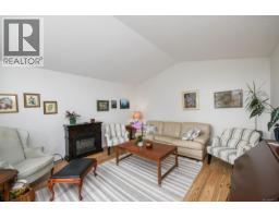 2136 Bolt Ave, Comox, BC V9M3L6 Photo 43
