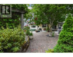 2136 Bolt Ave, Comox, BC V9M3L6 Photo 24