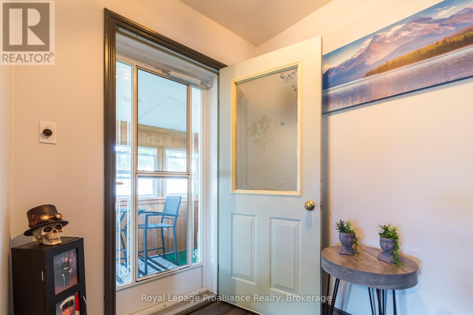 113 SOUTH TRENT STREET - 12