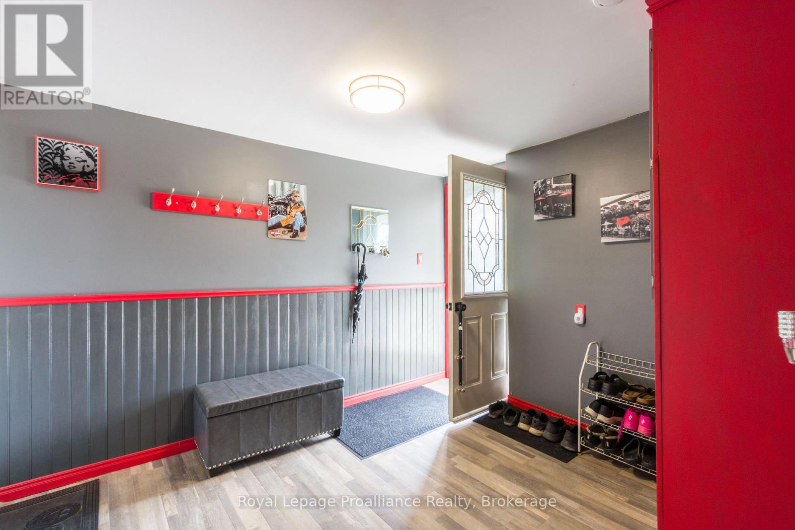 113 SOUTH TRENT STREET - 24