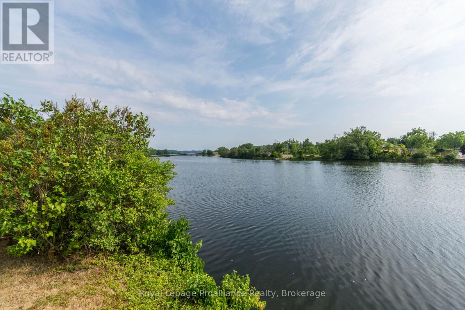 113 SOUTH TRENT STREET - 32