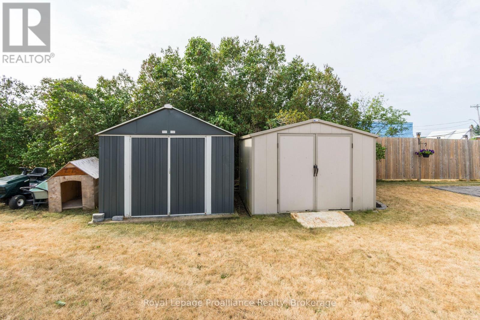 113 SOUTH TRENT STREET - 37