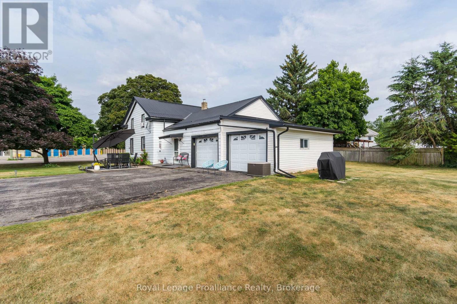 113 SOUTH TRENT STREET - 39