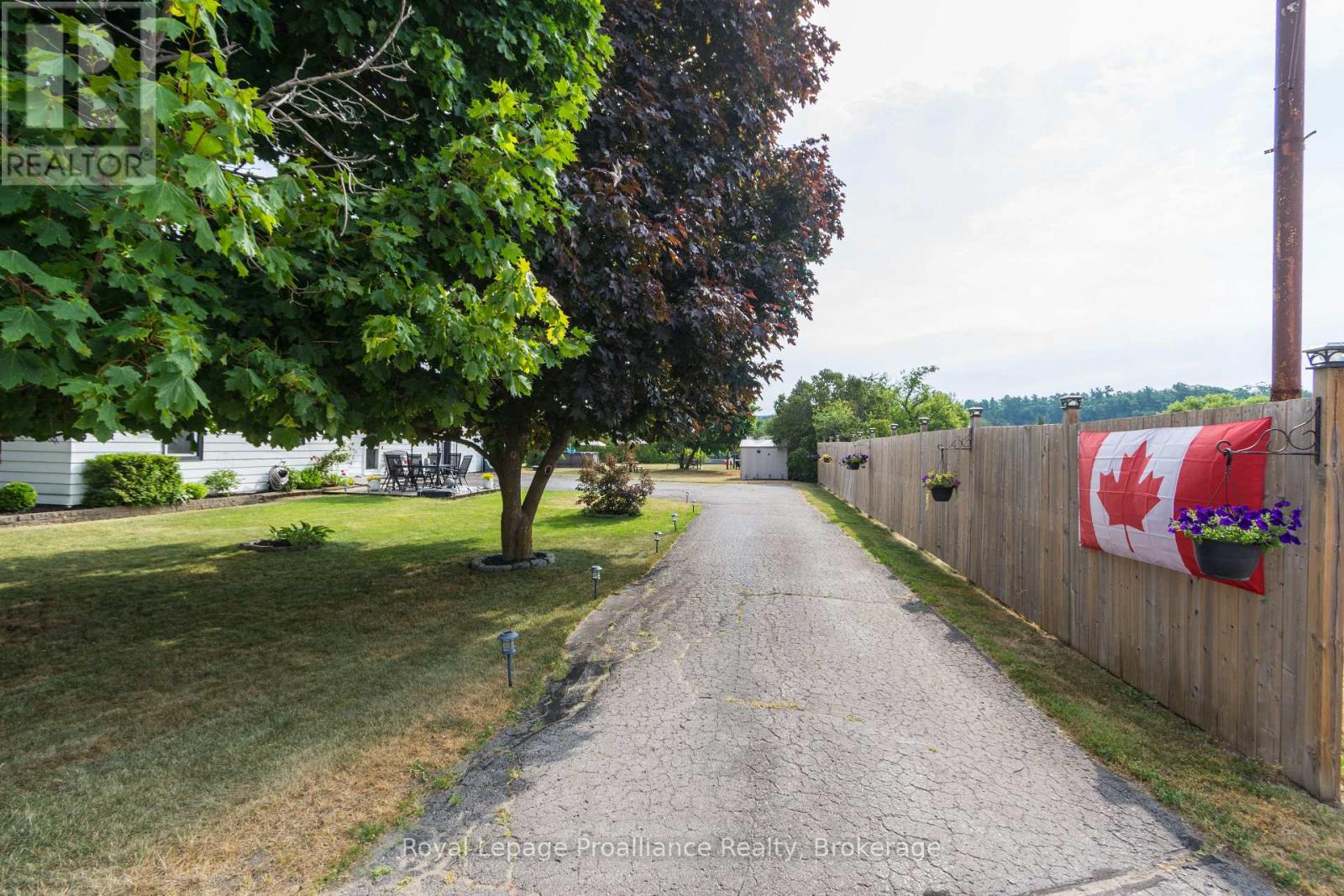 113 SOUTH TRENT STREET - 4