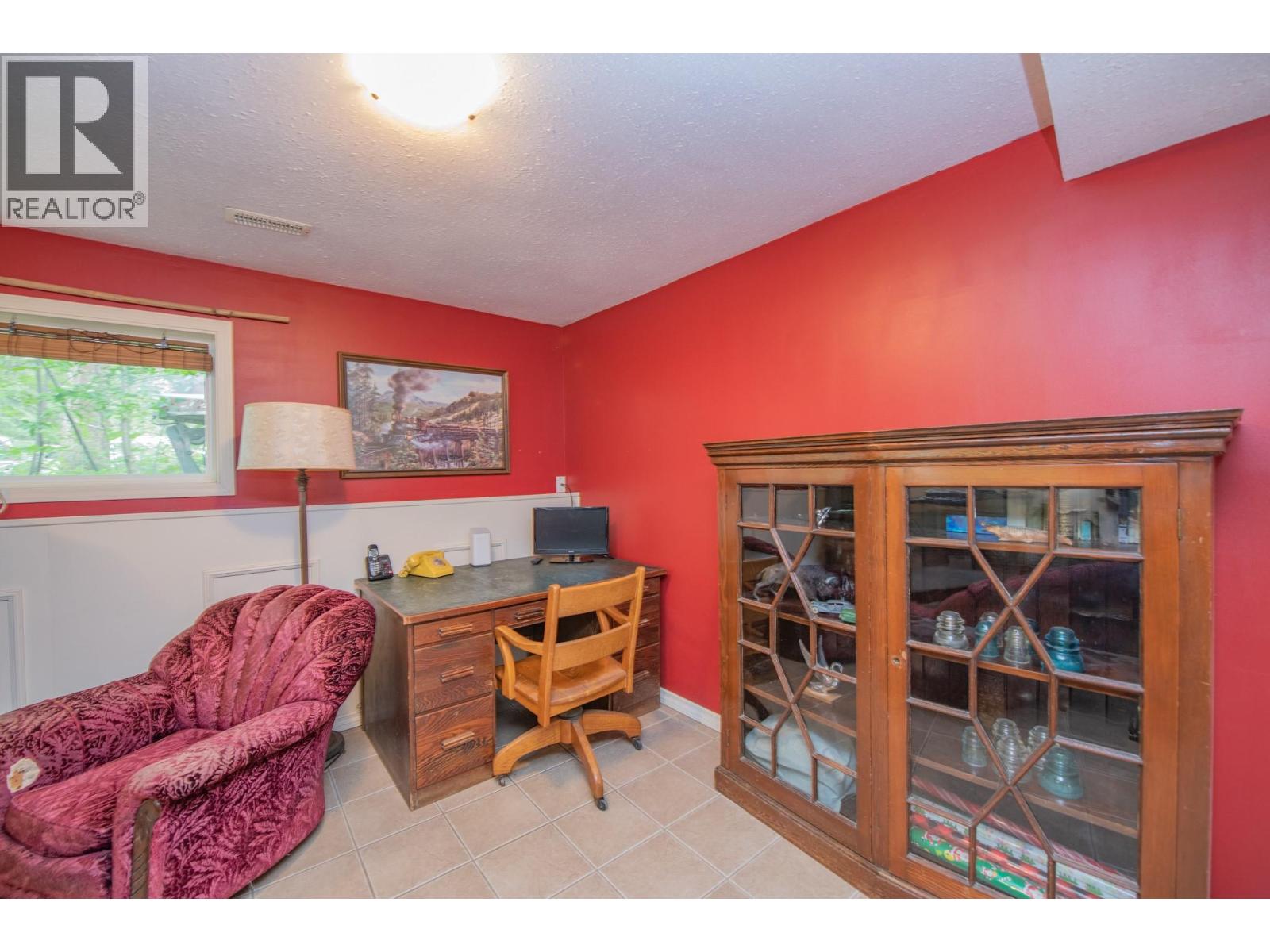 33 Birch Road - 31