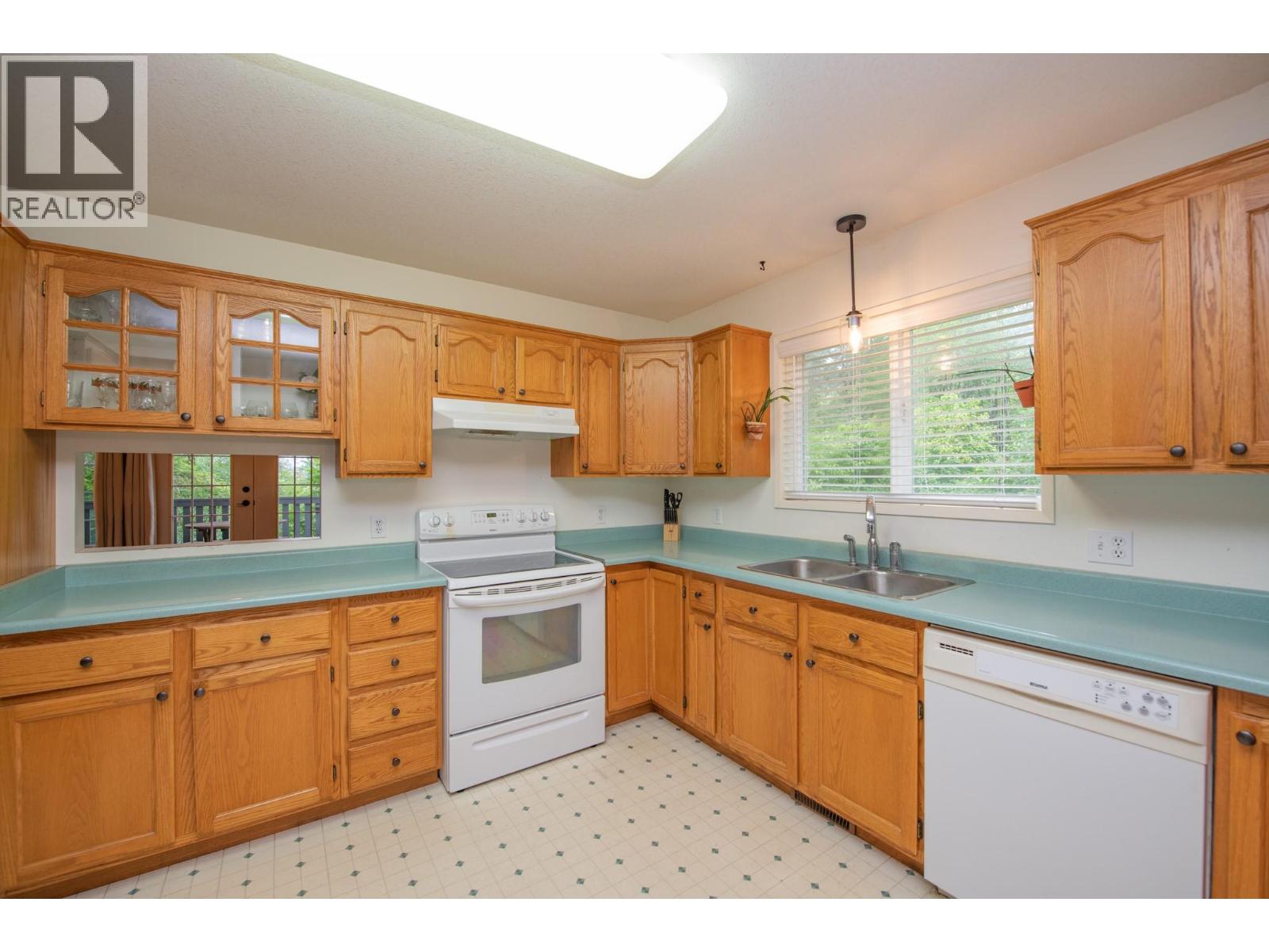33 Birch Road - 9