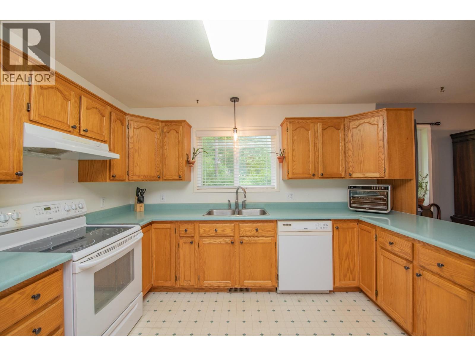 33 Birch Road - 13