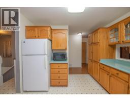 Family room - 33 Birch Road, Lumby, BC V0E2G5 Photo 11