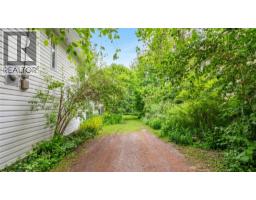 33 Birch Road, Lumby, BC V0E2G5 Photo 36