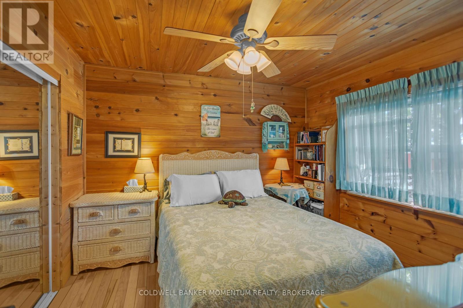 11 COVE LANE - 14