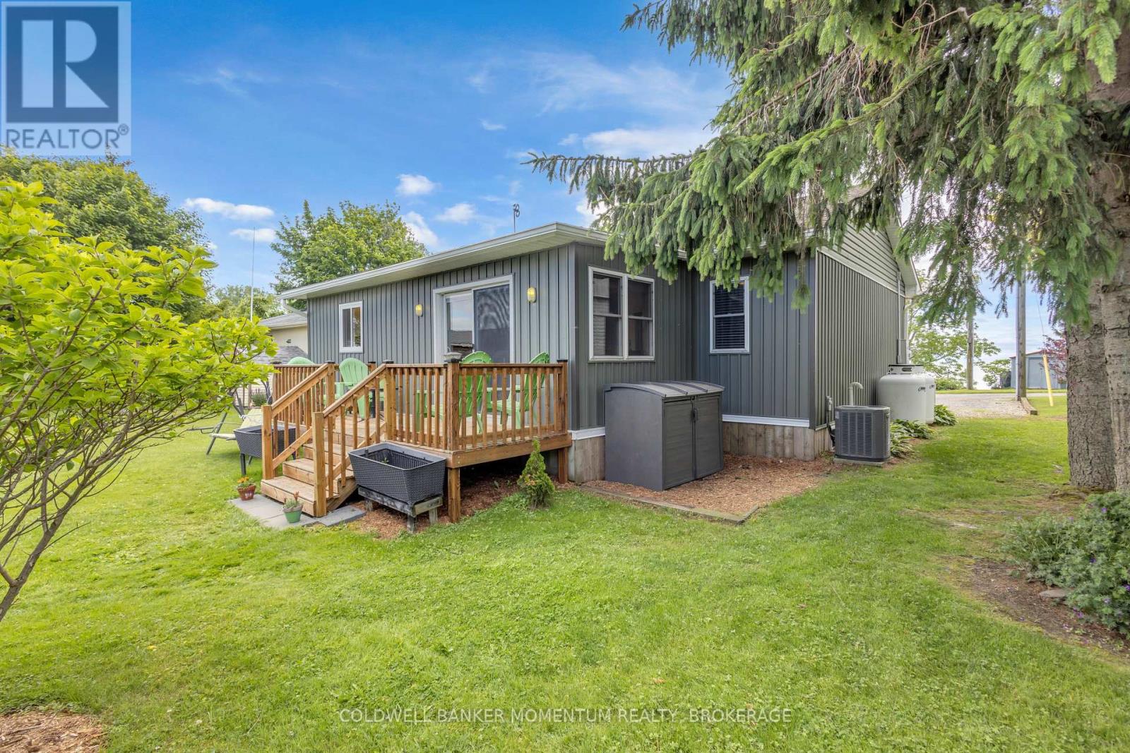 11 COVE LANE - 22