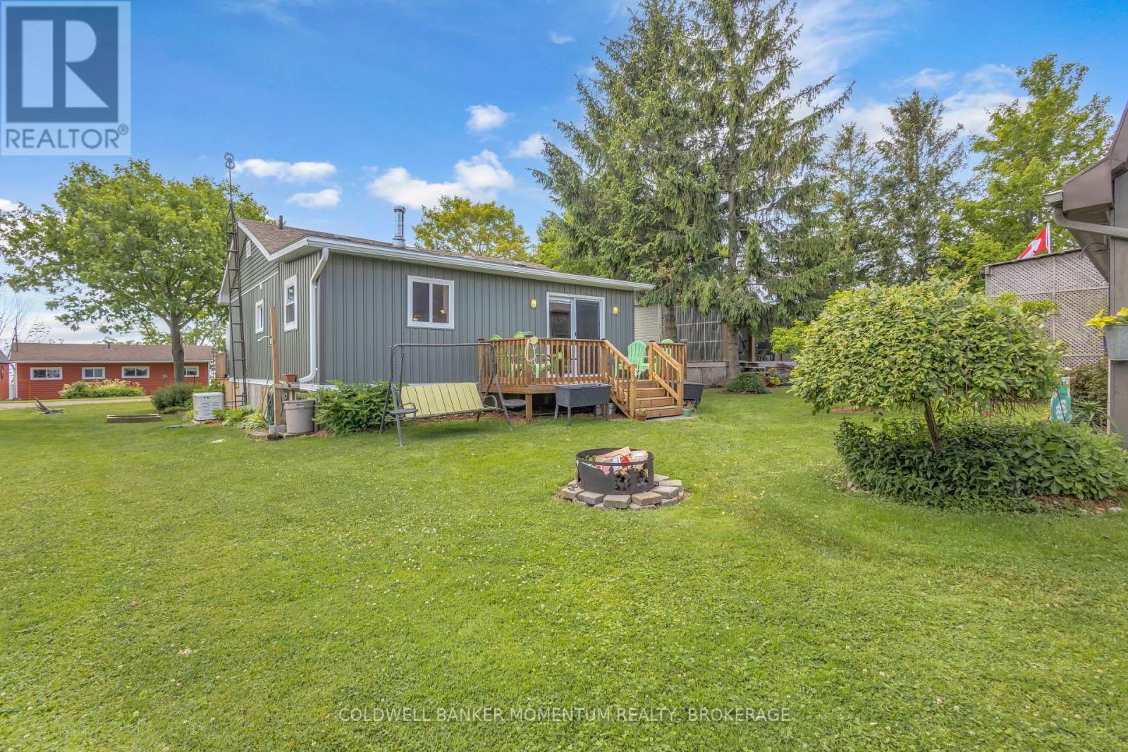 11 COVE LANE - 24
