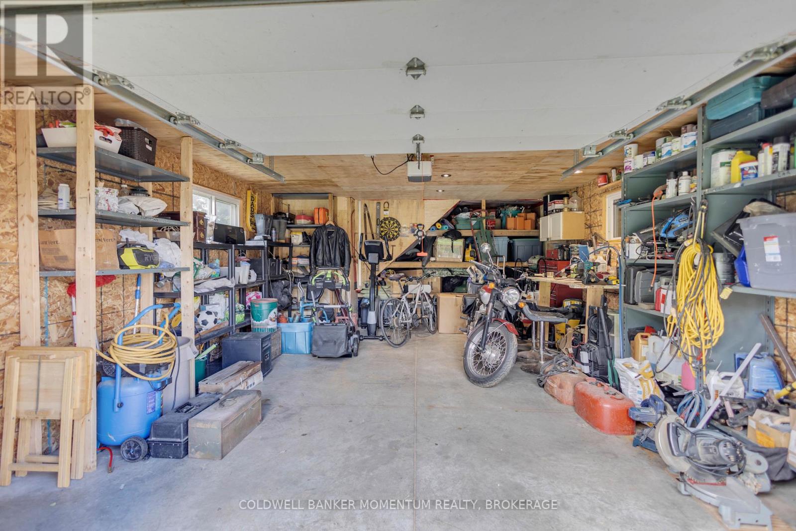 11 COVE LANE - 29