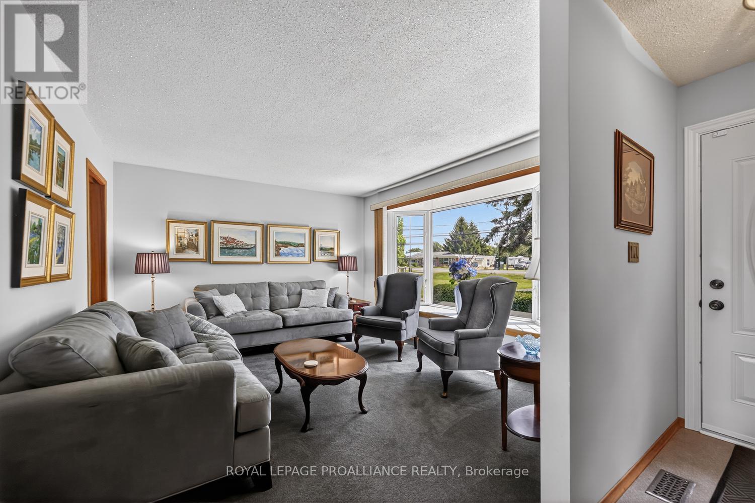 733 STEWART BOULEVARD - 3