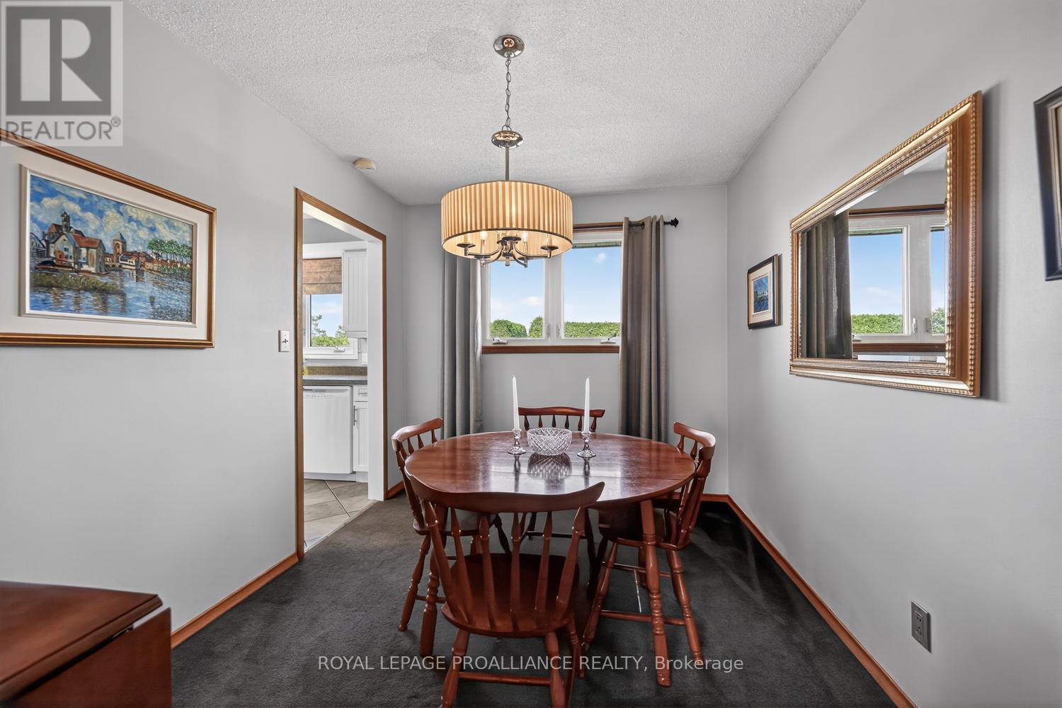 733 STEWART BOULEVARD - 6