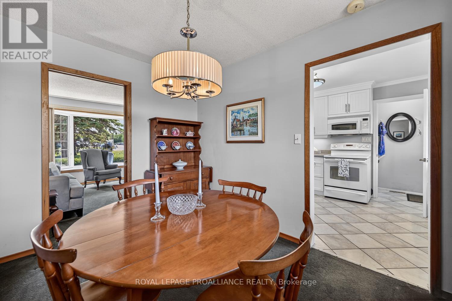 733 STEWART BOULEVARD - 7