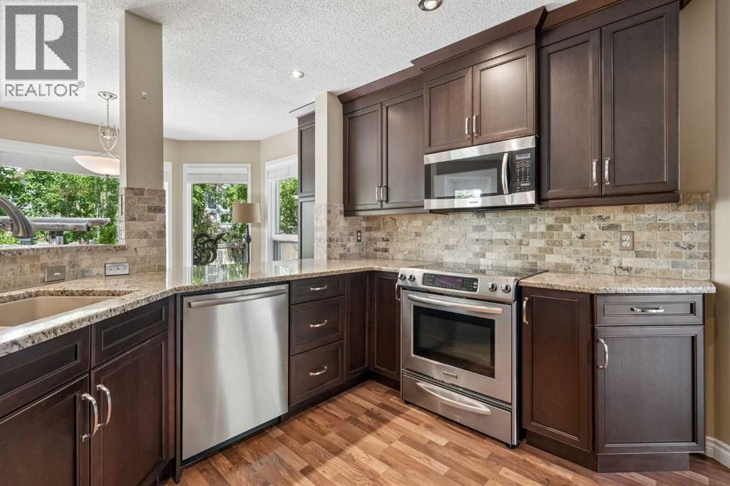 67 Hawkwood Drive NW — photo 15