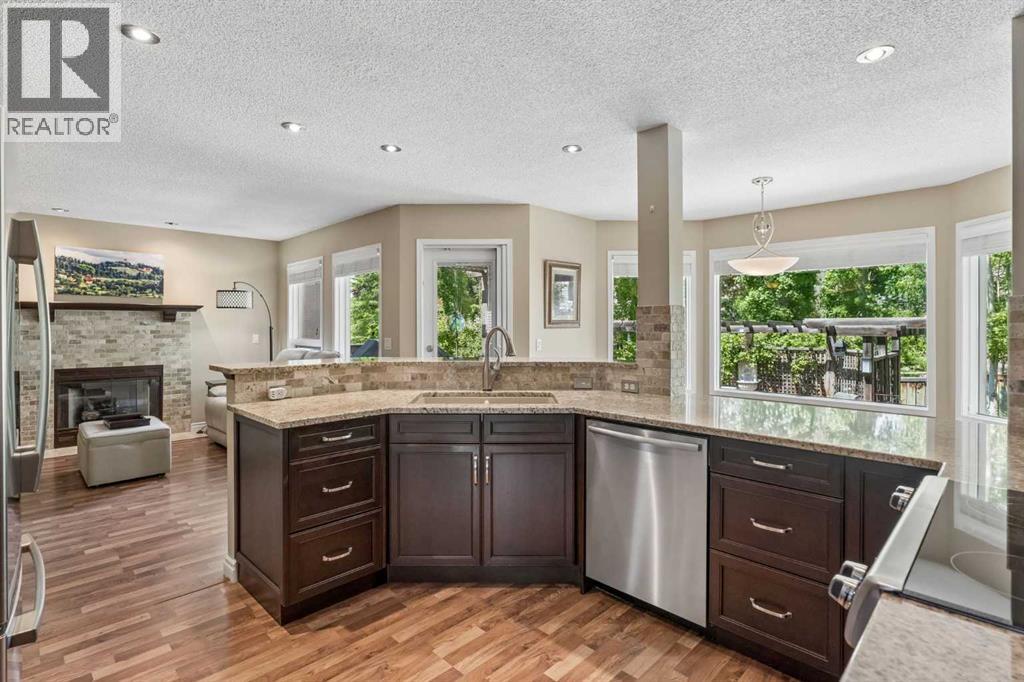 67 Hawkwood Drive NW — photo 14