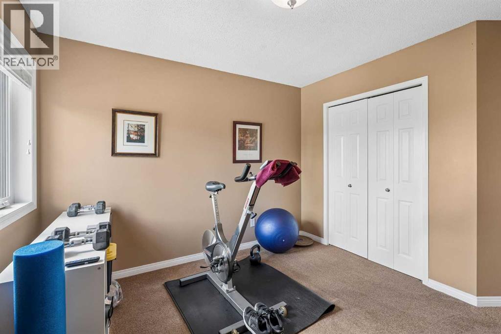 67 Hawkwood Drive NW — photo 27