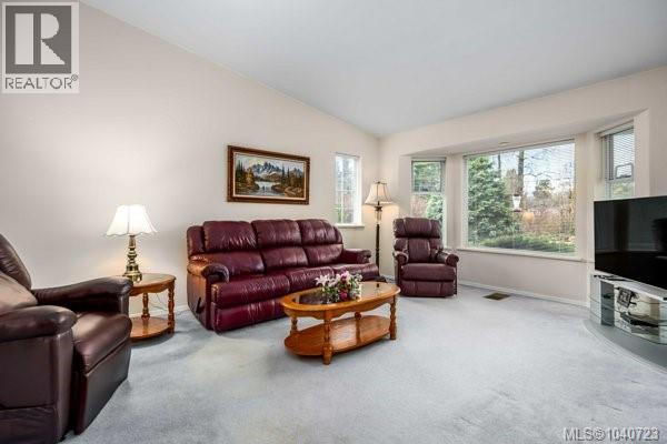 4994 Adrian Rd - 5