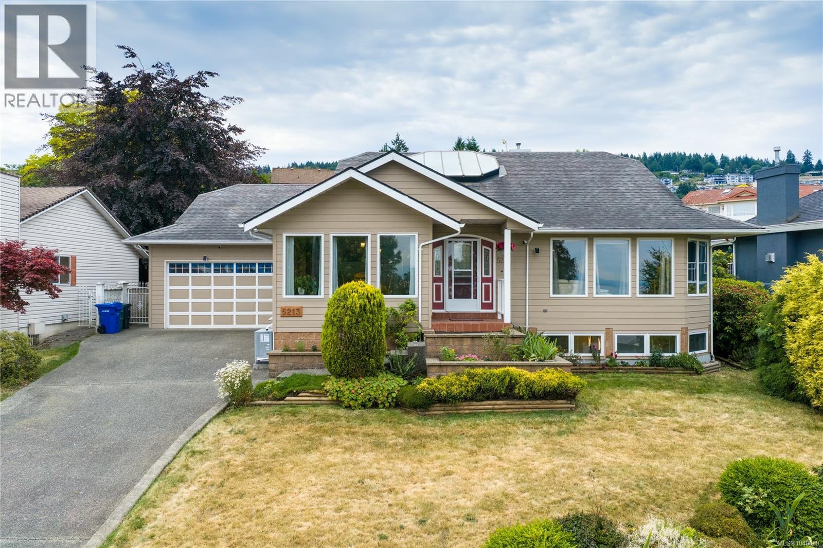 5213 Fillinger Cres - 67