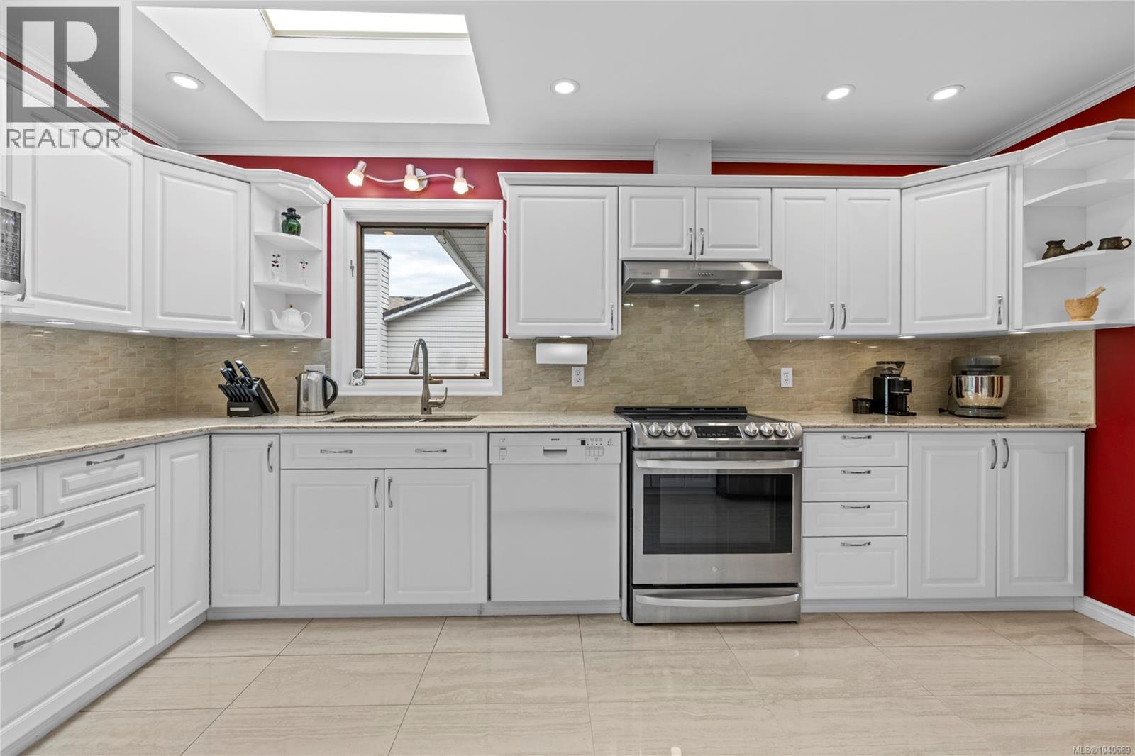 5213 Fillinger Cres - 24