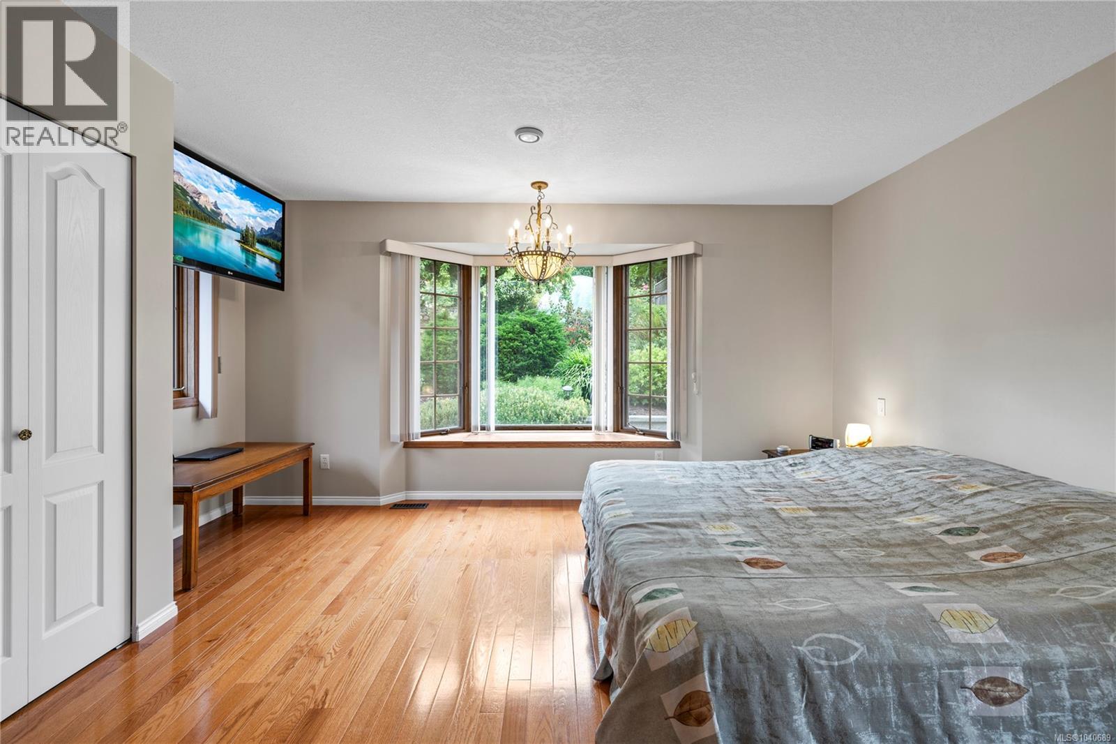 5213 Fillinger Cres - 28