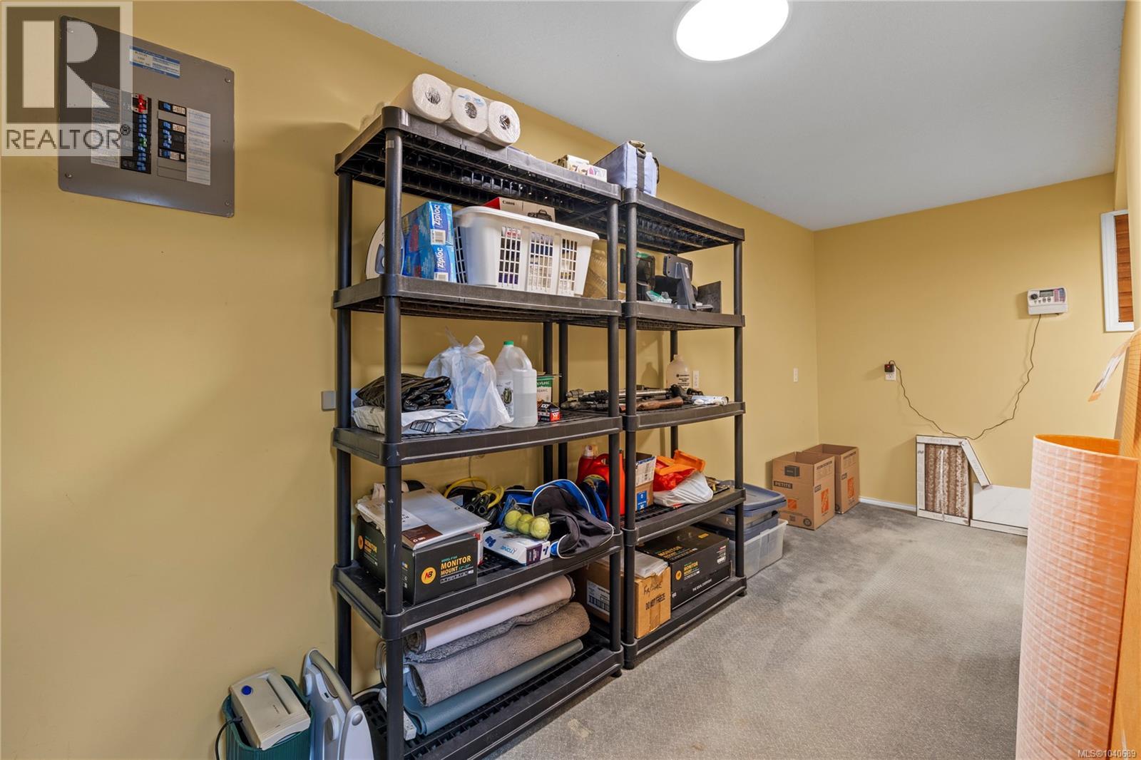 5213 Fillinger Cres - Image 43