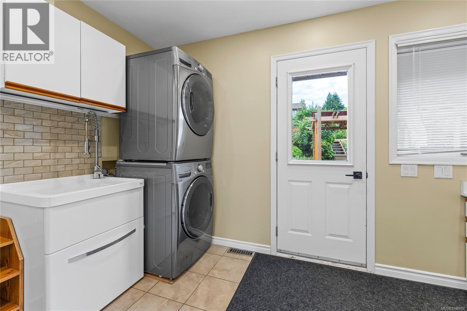 5213 Fillinger Cres - 41