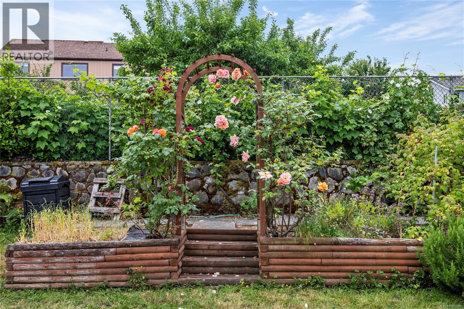 5213 Fillinger Cres - Image 46