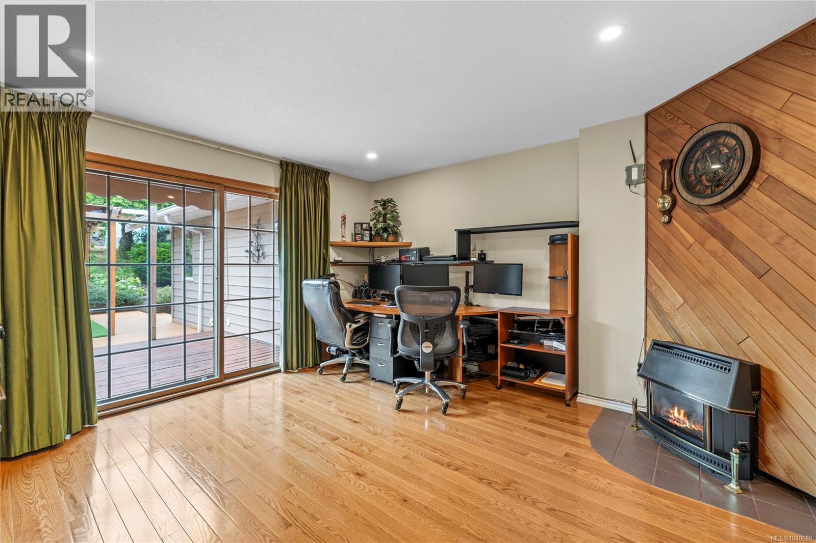 5213 Fillinger Cres - 6
