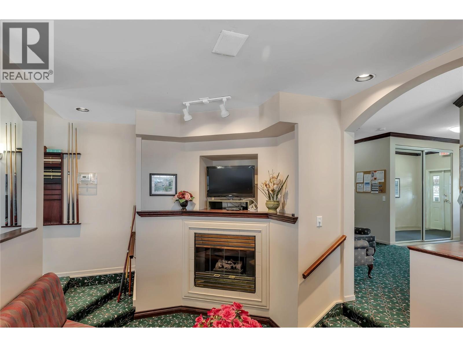 980 Glenwood Avenue Unit# 304 Lot# SL 75, Kelowna