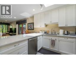 Kitchen - 2924 Eagle Bay Road Unit# 1 To 5, Blind Bay, BC V0E1H1 Photo 25