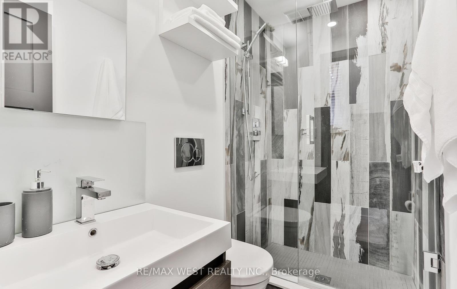734 SHAW STREET - 29