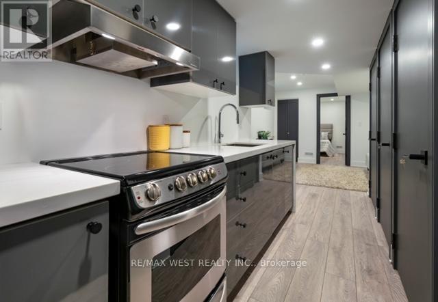734 SHAW STREET - 40