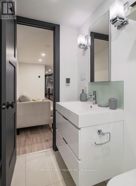 734 SHAW STREET - 48