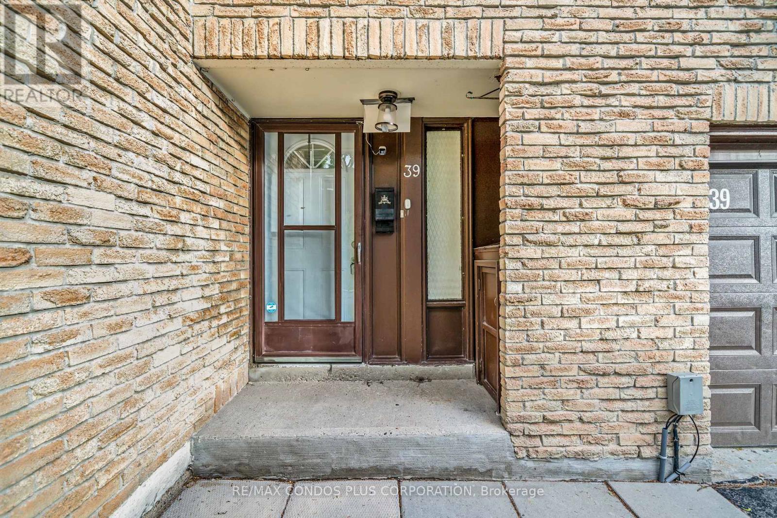 #39 222 PEARSON STREET - 8