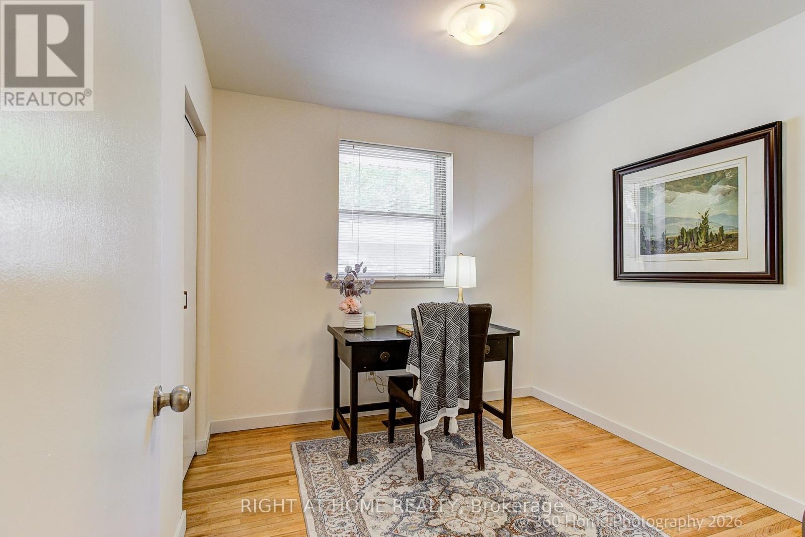 116 LONGFORD DRIVE - 11
