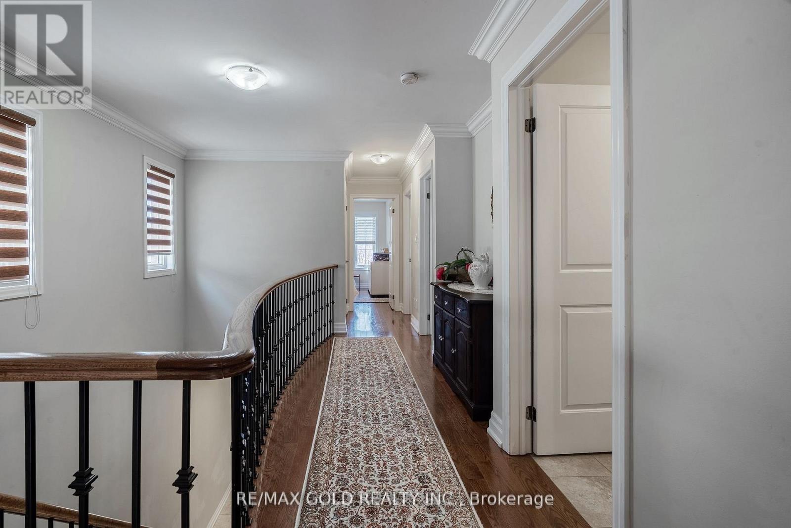 54 ROBERT BERRY CRESCENT - 29