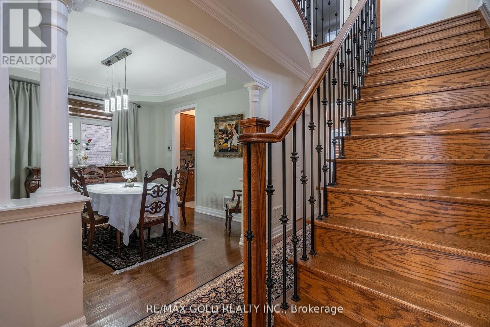 54 ROBERT BERRY CRESCENT - 6